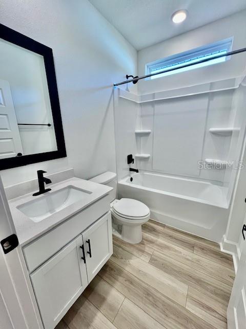 Image 39 of 50 For 1497 Laredo Avenue