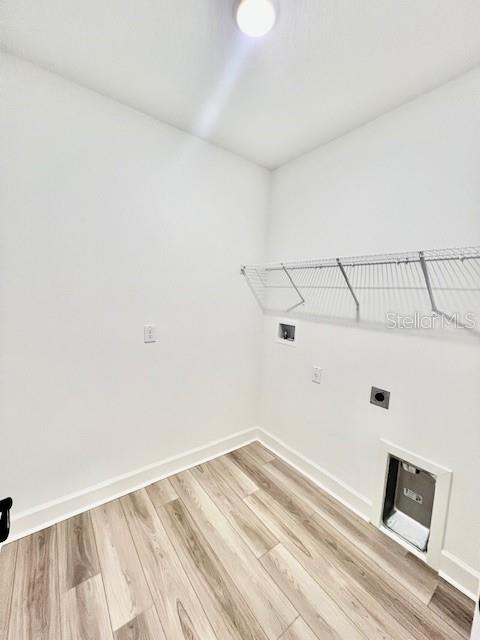 Image 40 of 50 For 1497 Laredo Avenue