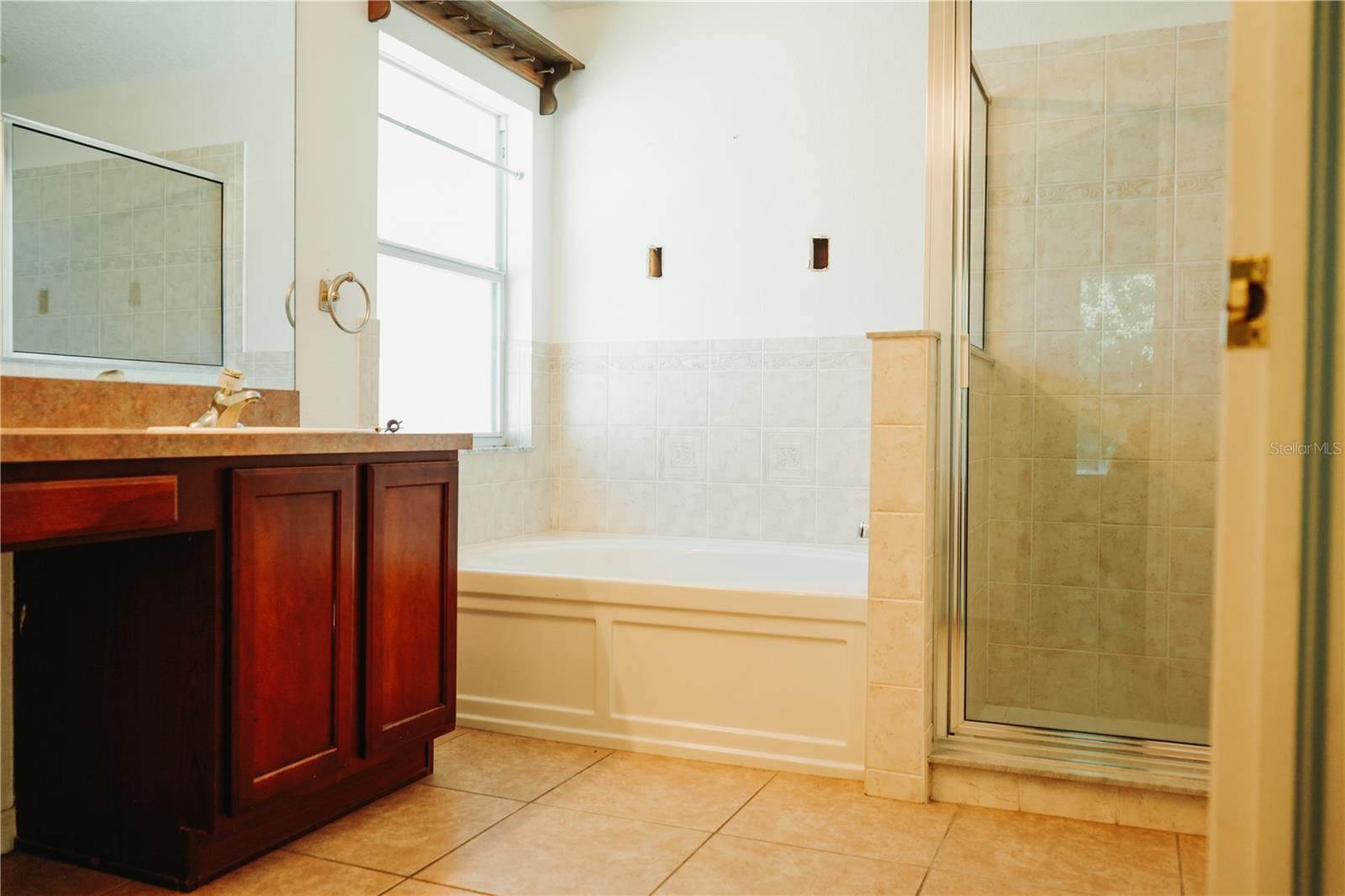 Image 16 of 22 For 3229 Dunstable Drive