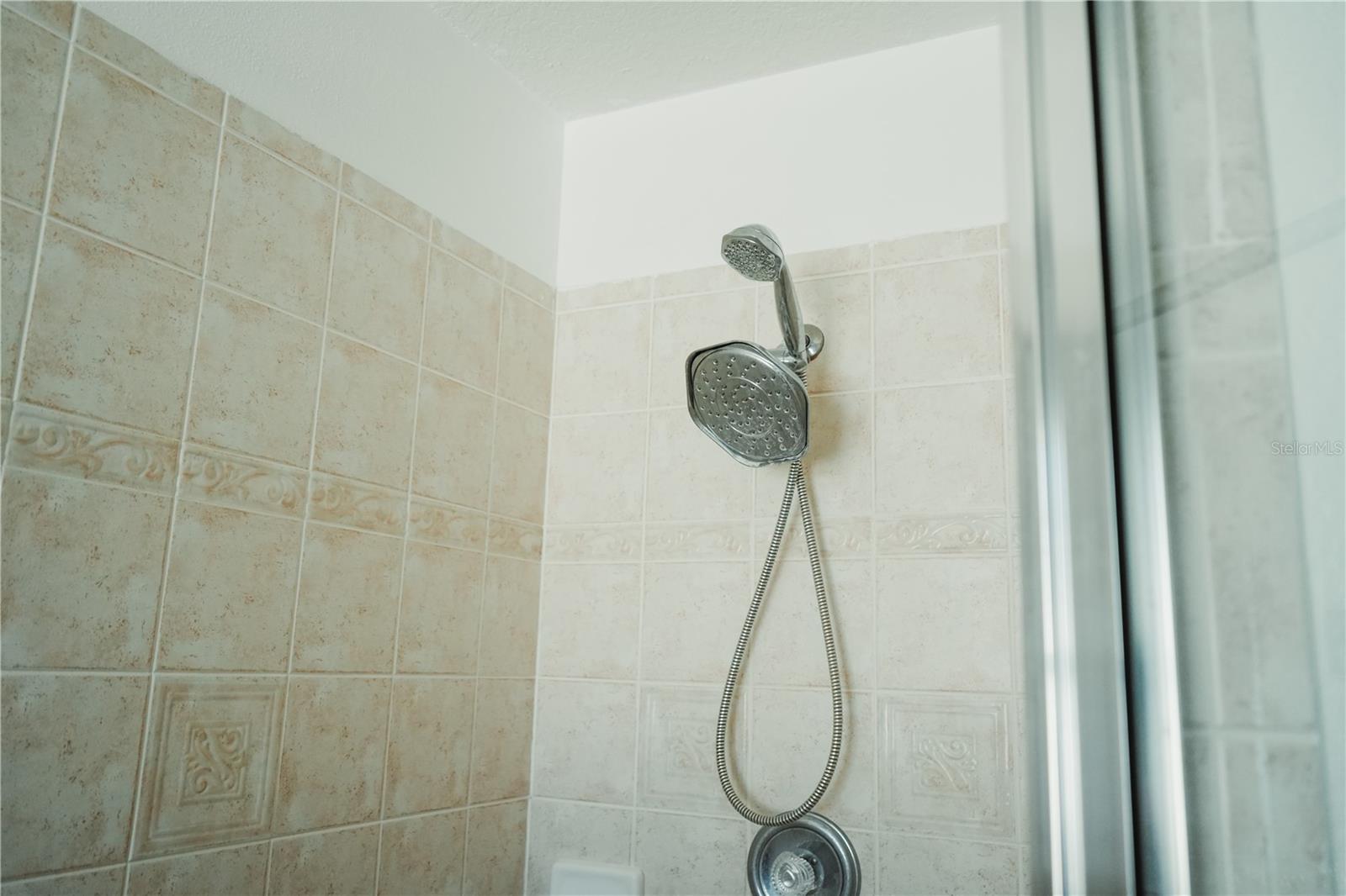 Image 18 of 22 For 3229 Dunstable Drive