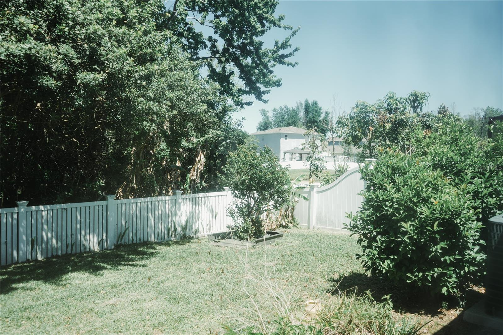 Image 20 of 22 For 3229 Dunstable Drive