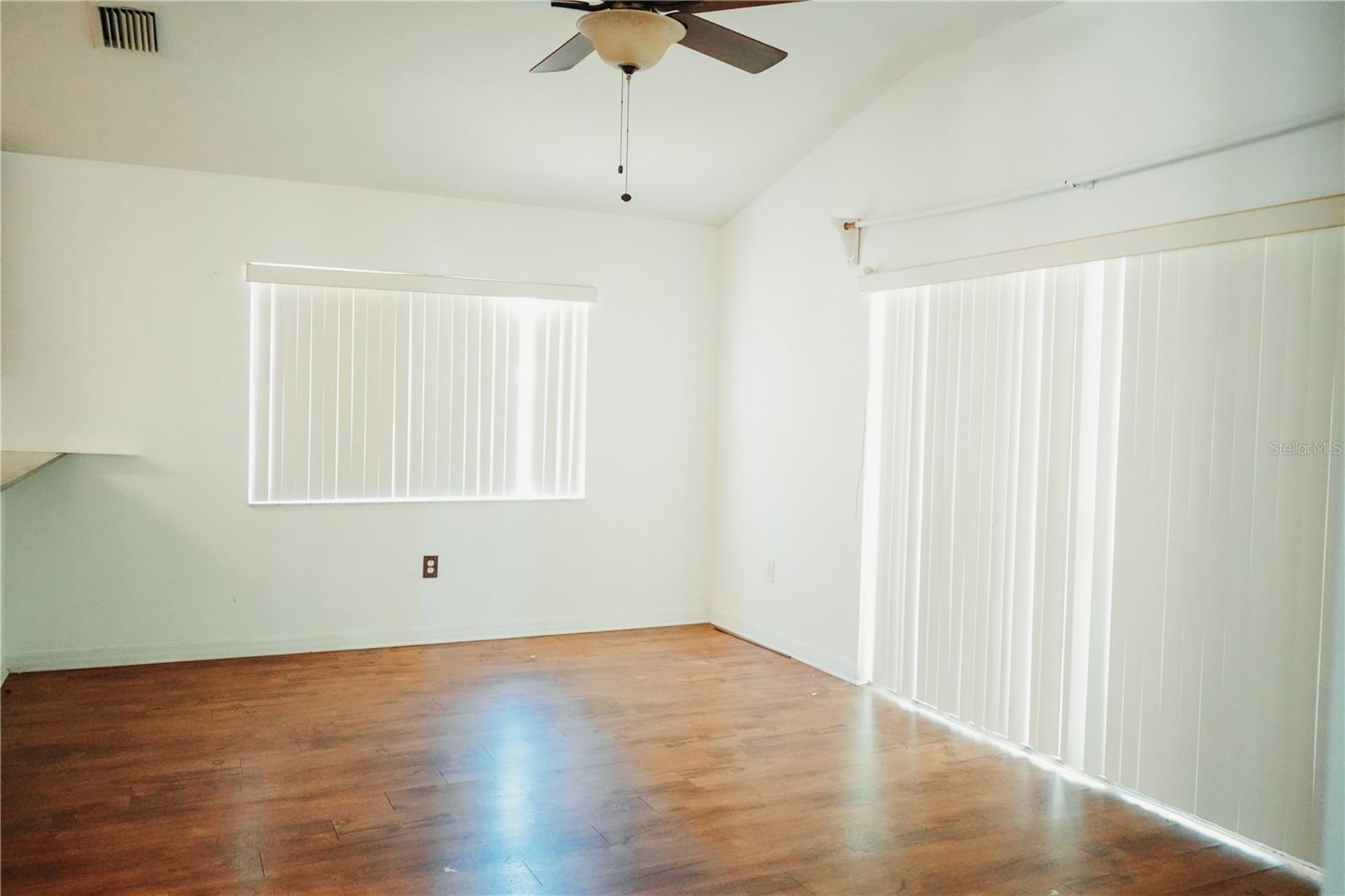 Image 8 of 22 For 3229 Dunstable Drive