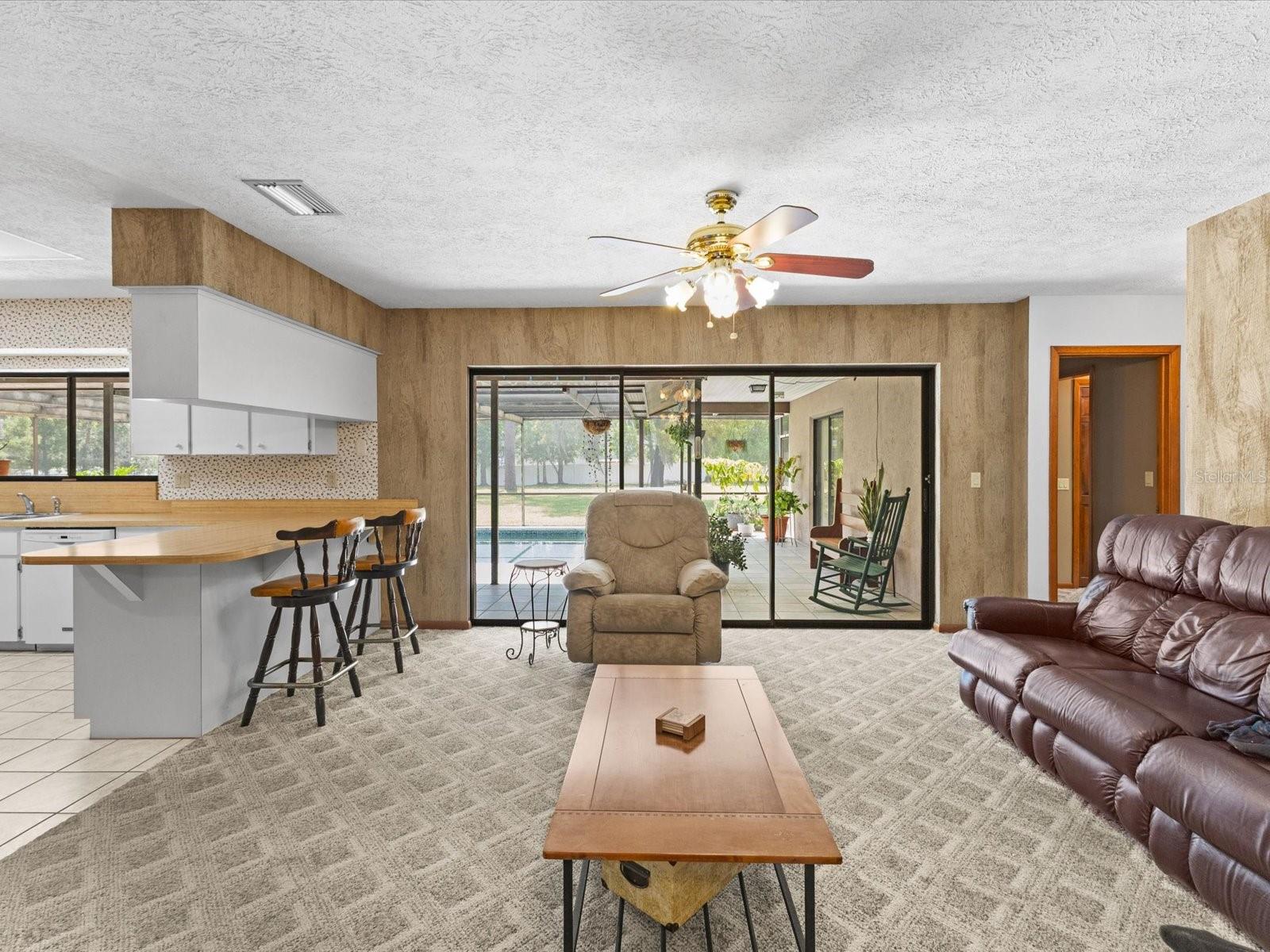 Image 13 of 64 For 10700 Luscombe Court