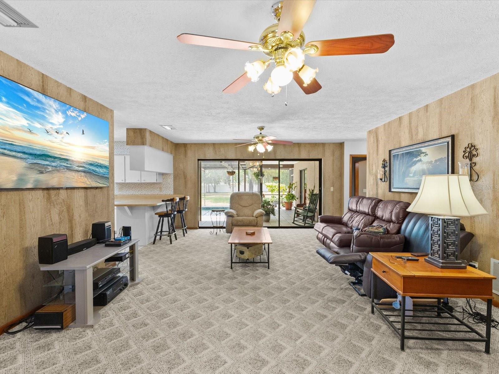 Image 14 of 64 For 10700 Luscombe Court