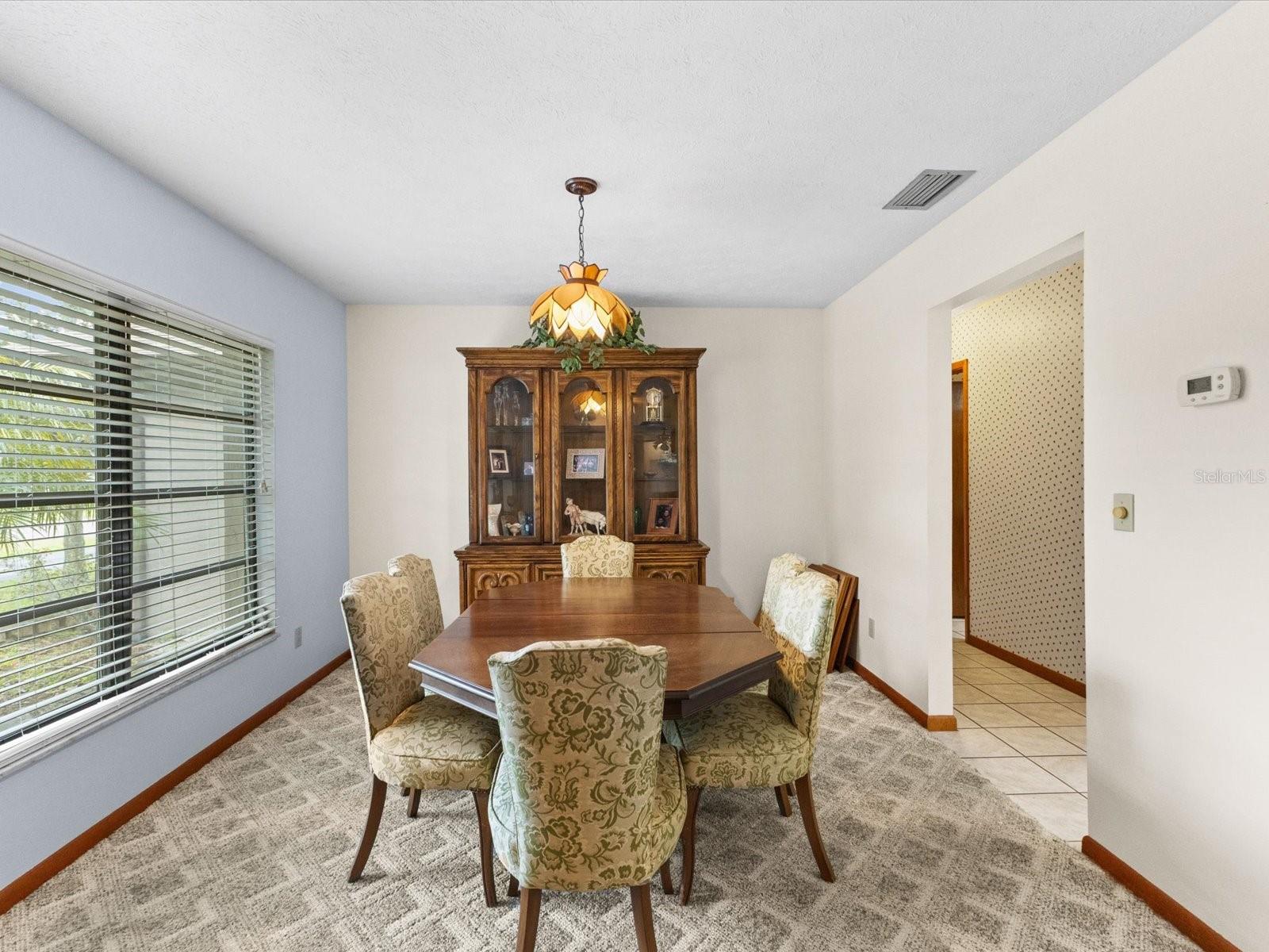 Image 18 of 64 For 10700 Luscombe Court