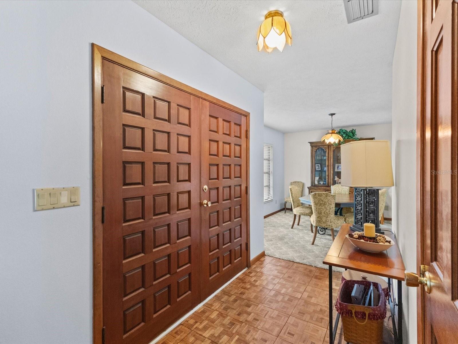 Image 20 of 64 For 10700 Luscombe Court