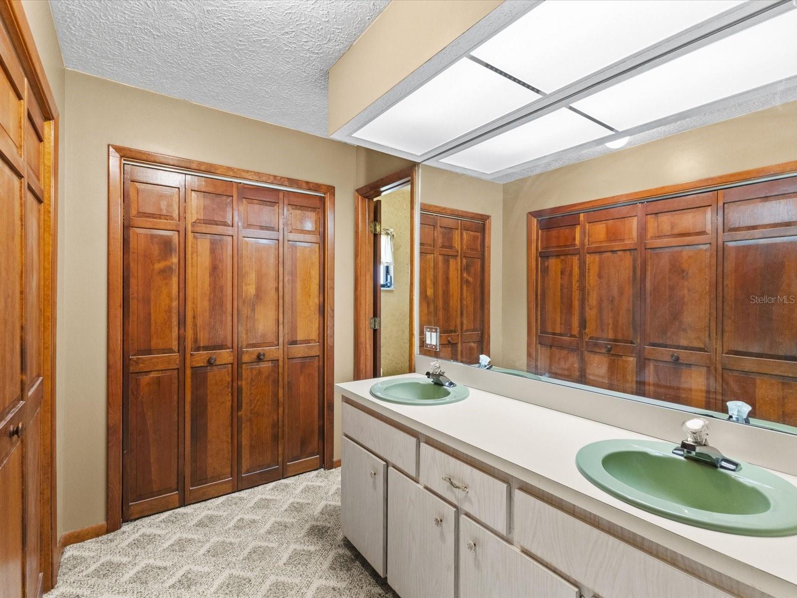 Image 23 of 64 For 10700 Luscombe Court