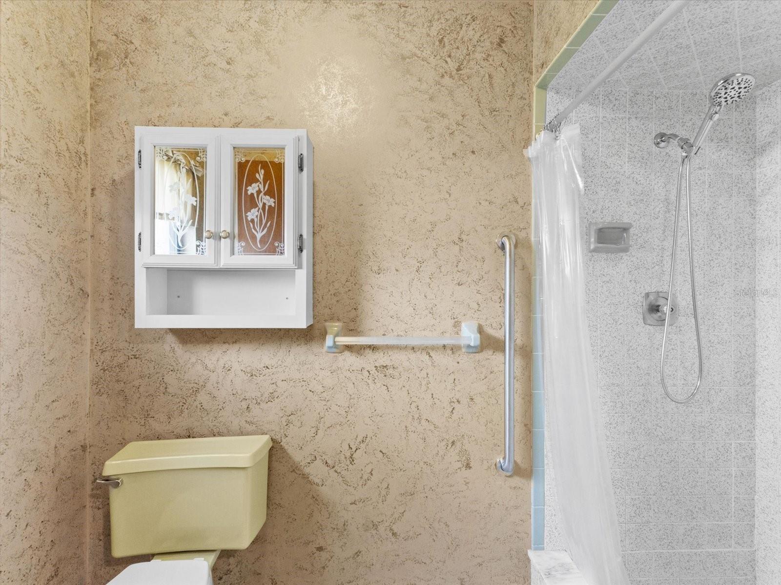 Image 24 of 64 For 10700 Luscombe Court