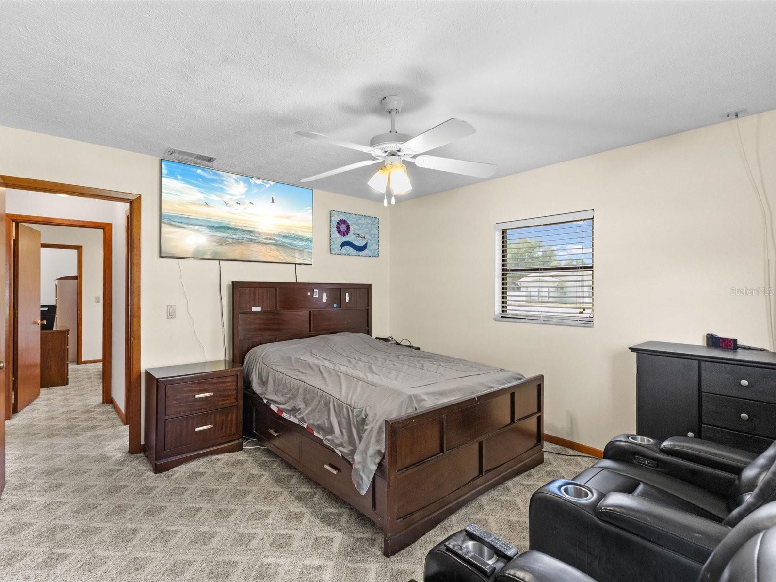 Image 27 of 64 For 10700 Luscombe Court