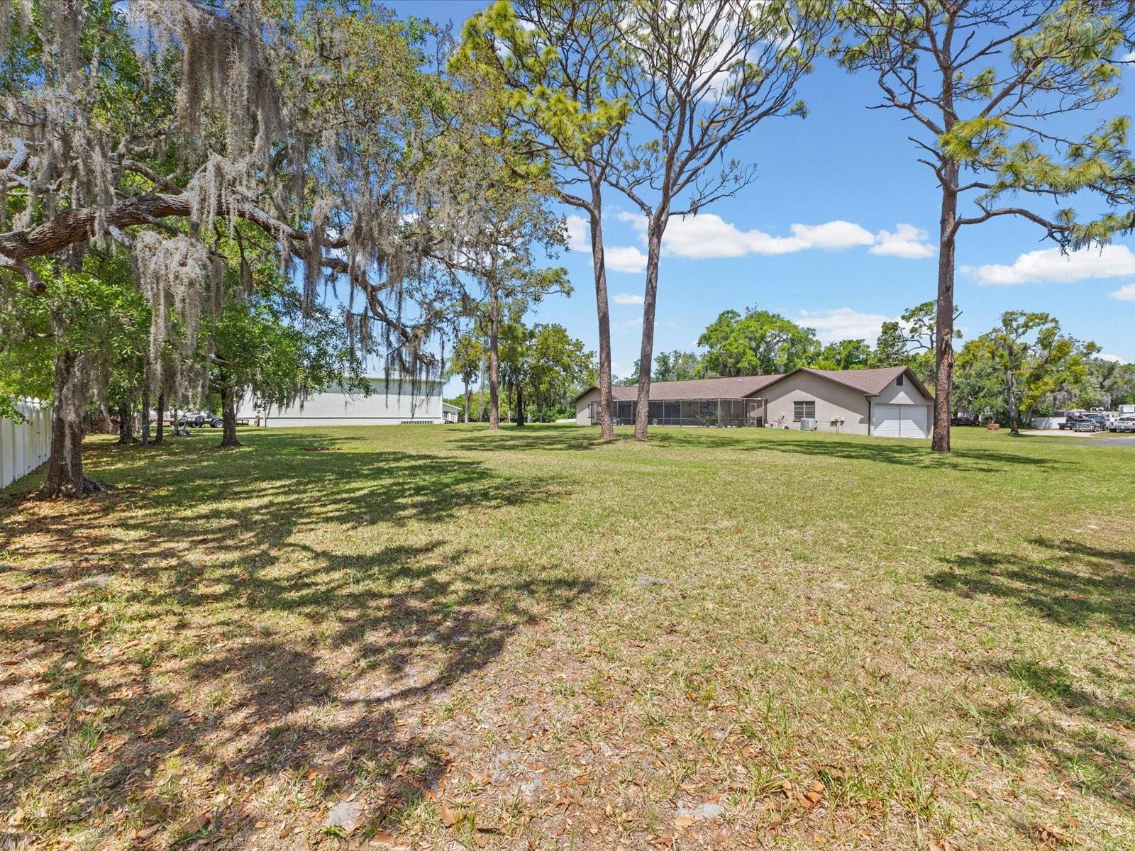 Image 45 of 64 For 10700 Luscombe Court