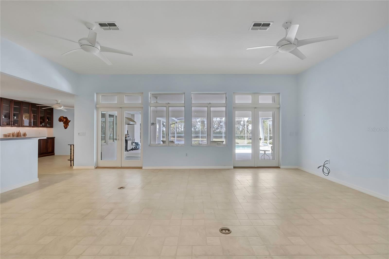 Image 4 of 45 For 7250 Madrid Road