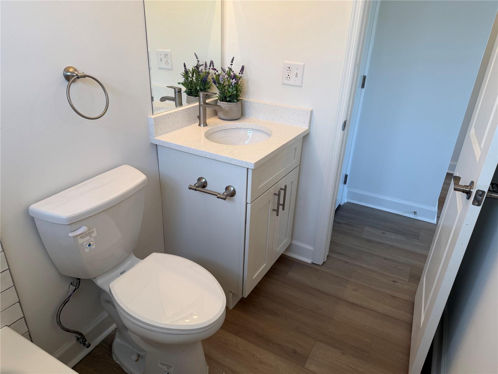 Image 41 of 60 For 4412 Sunstate Drive A