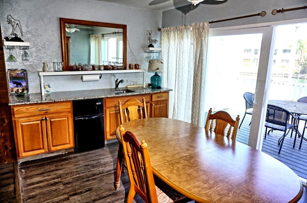 Image 10 of 42 For 1873 Mazo Manor T9