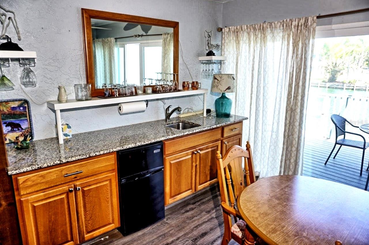 Image 11 of 42 For 1873 Mazo Manor T9