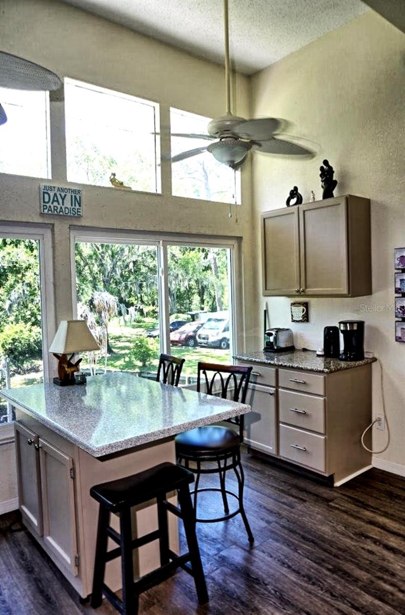 Image 18 of 42 For 1873 Mazo Manor T9