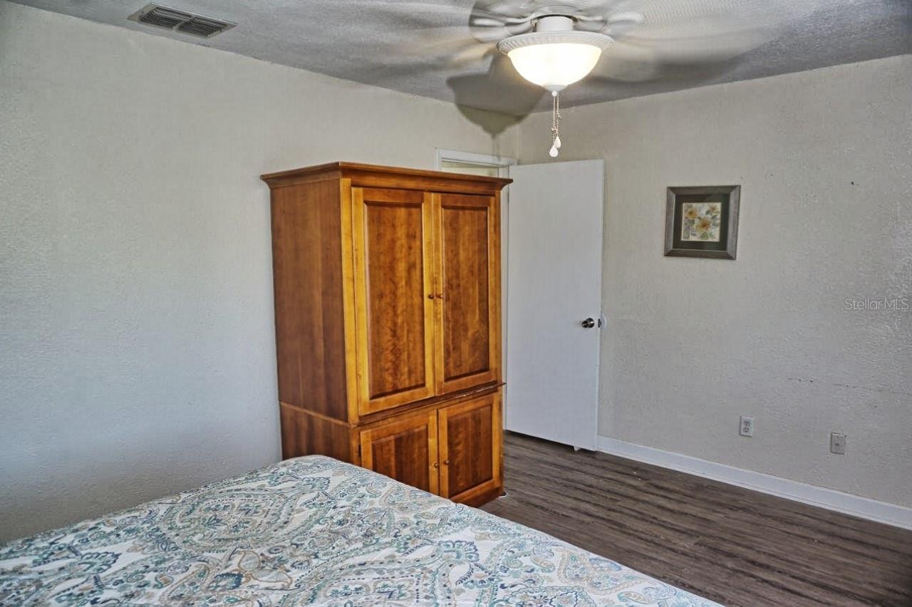 Image 25 of 42 For 1873 Mazo Manor T9