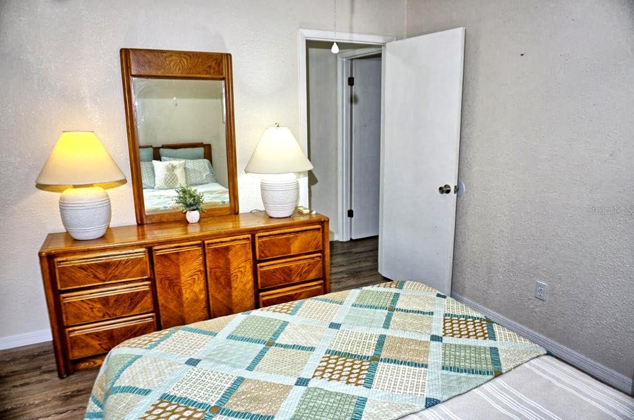 Image 33 of 42 For 1873 Mazo Manor T9