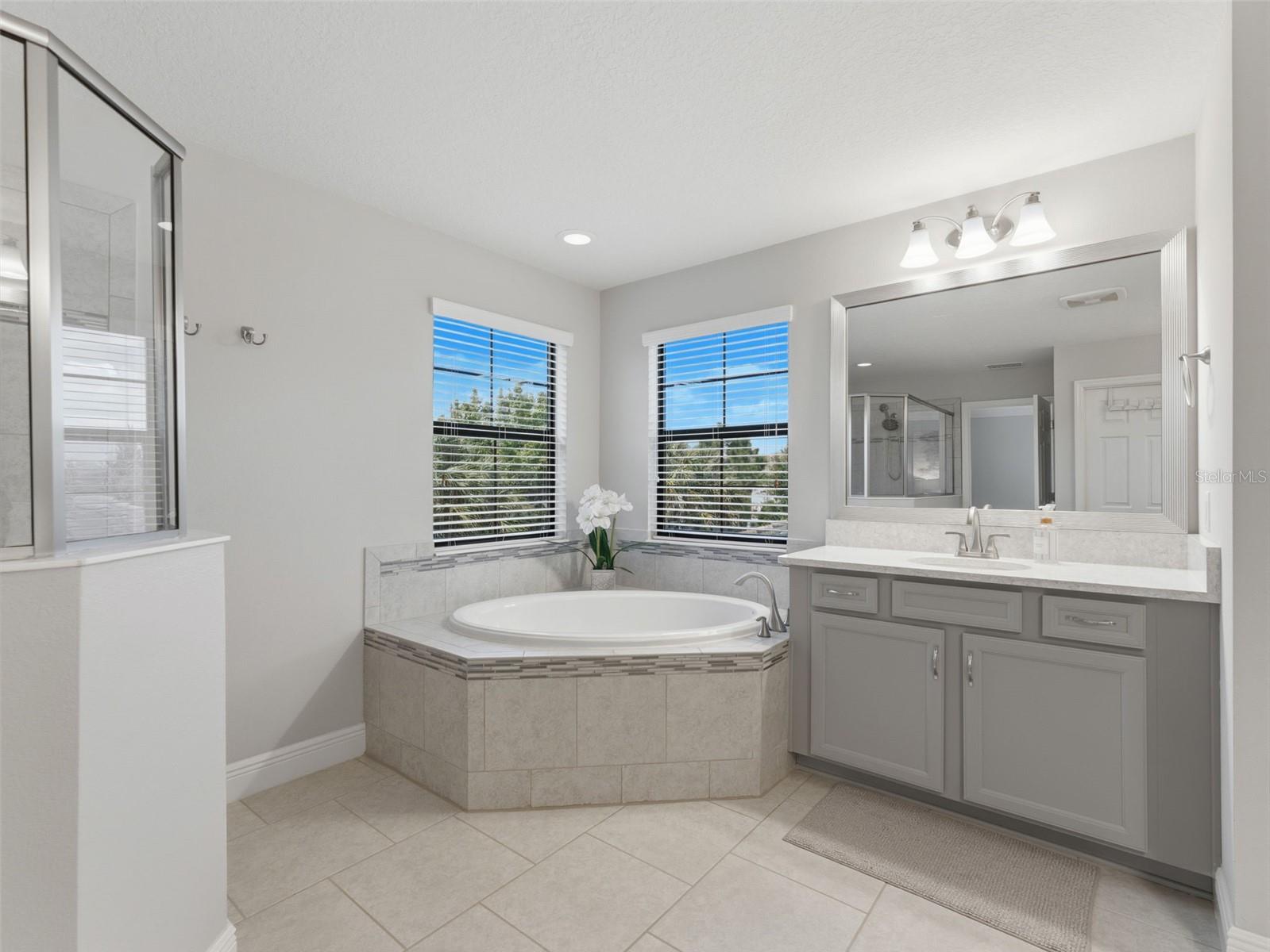 Listing photo id 20 for 13099 Burns Drive