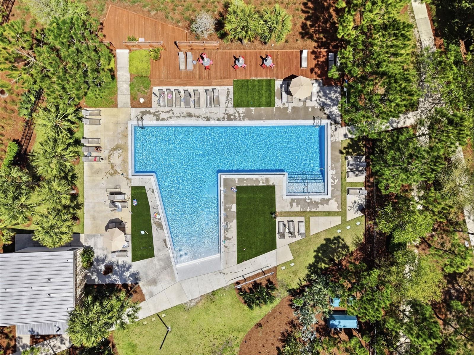 Listing photo id 33 for 13099 Burns Drive