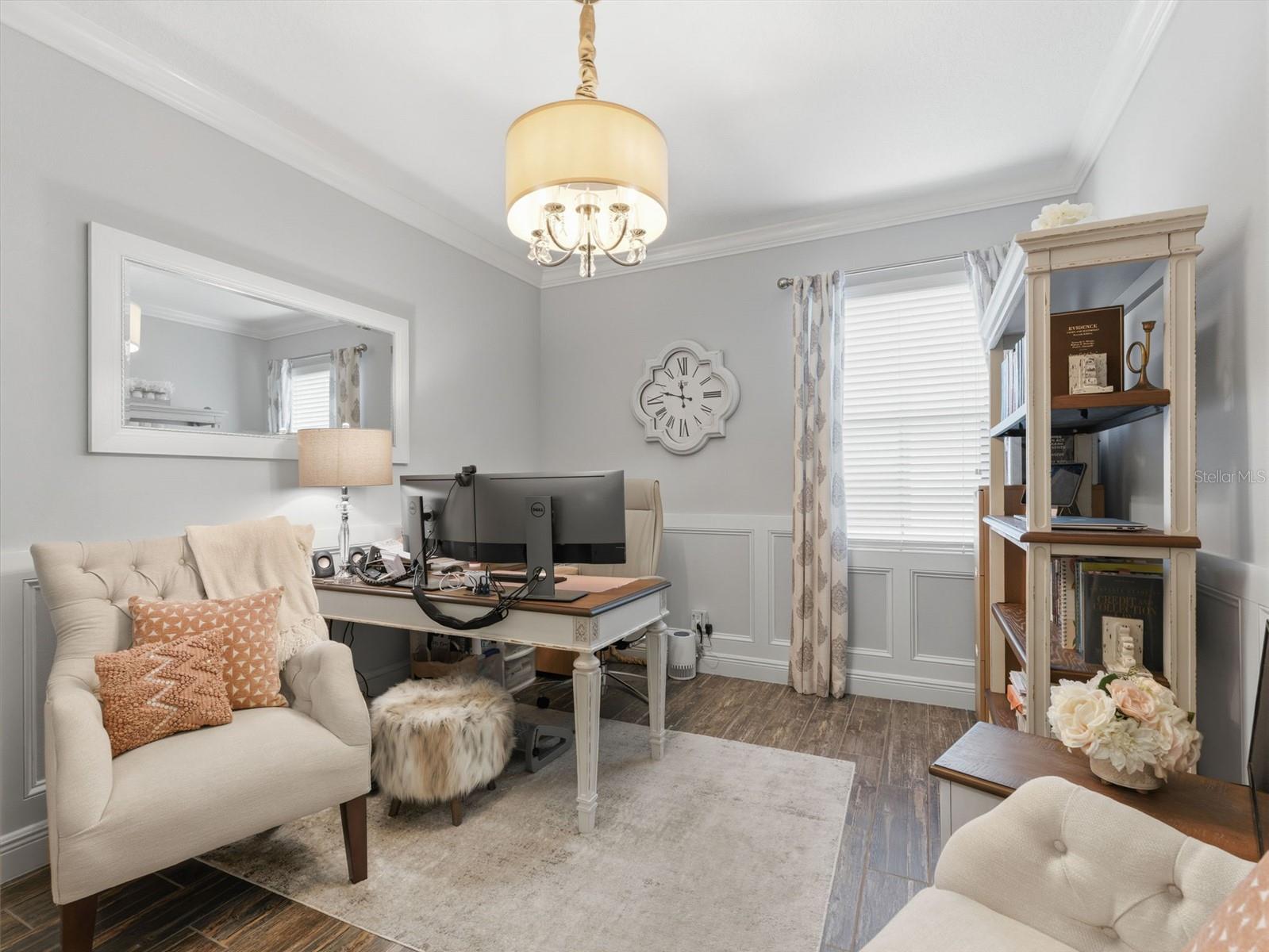 Listing photo id 4 for 13099 Burns Drive