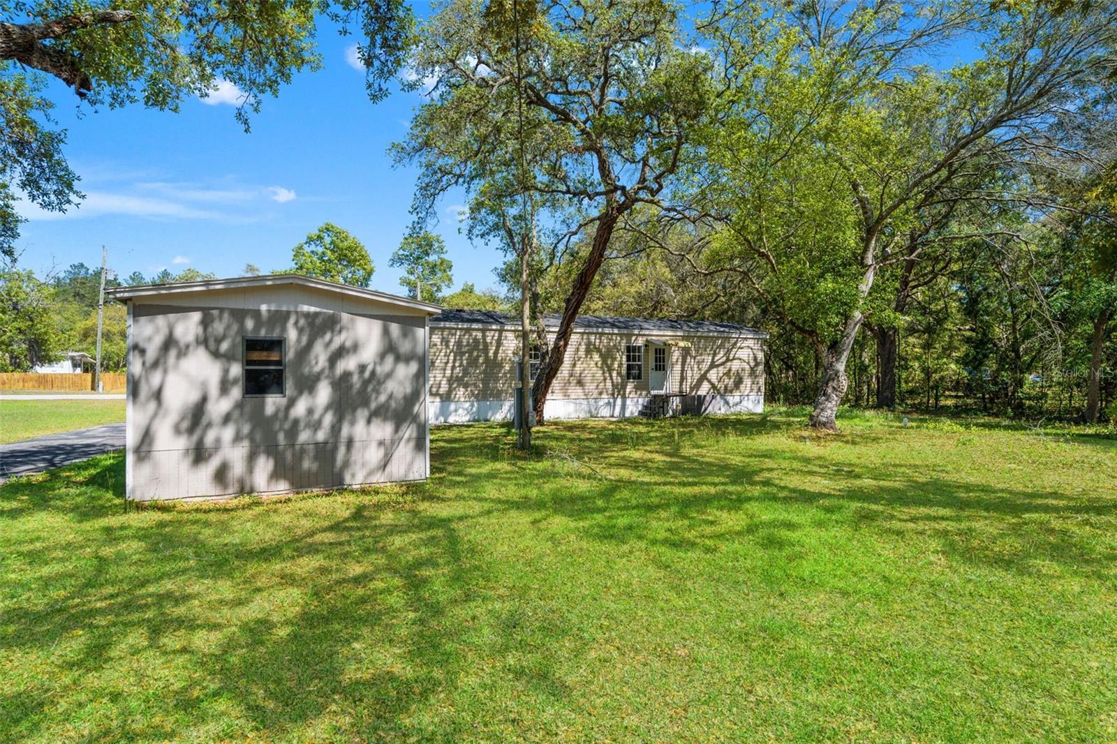 Image 22 of 51 For 3345 Ballard Street