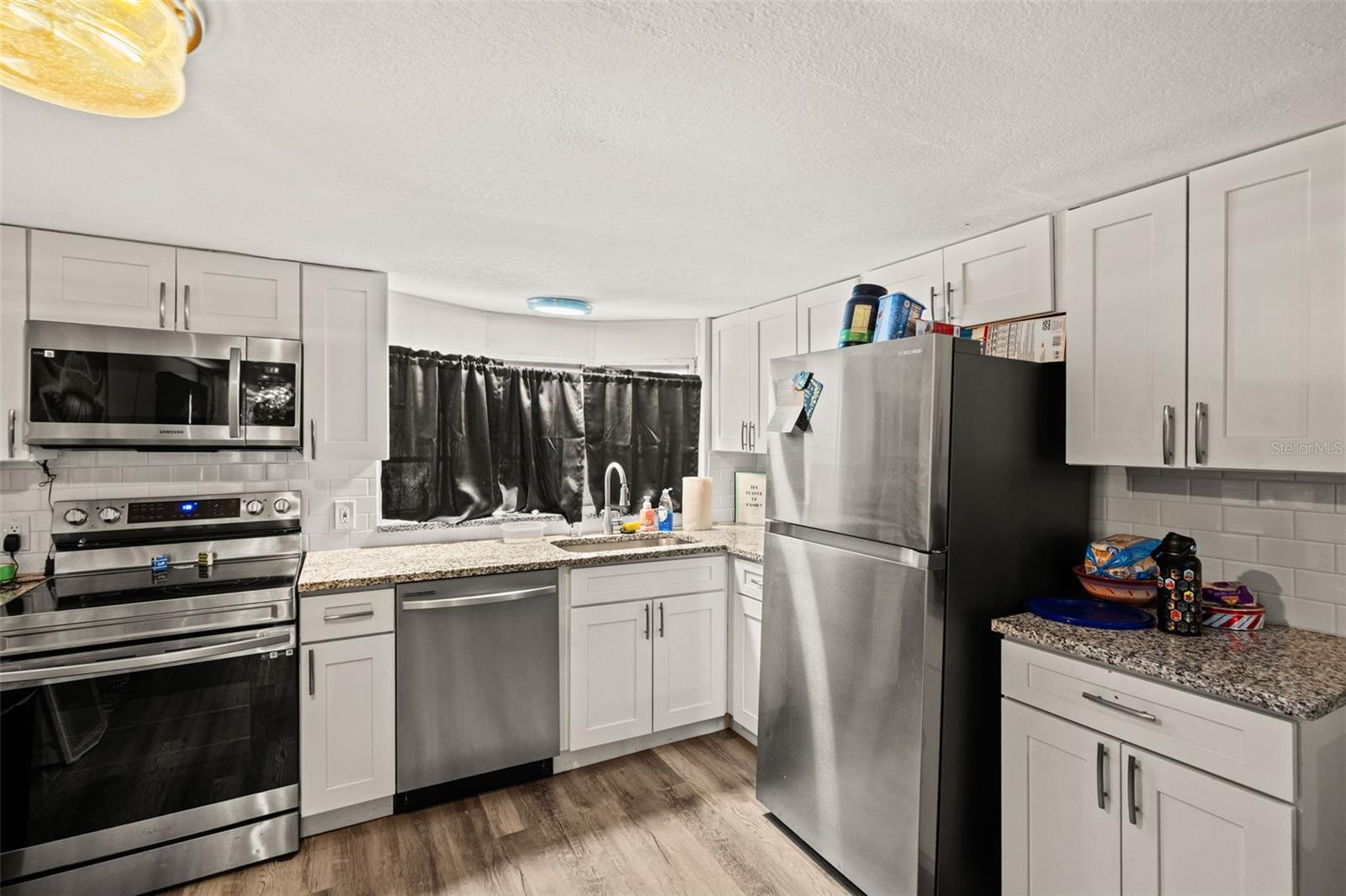 Image 39 of 51 For 3345 Ballard Street