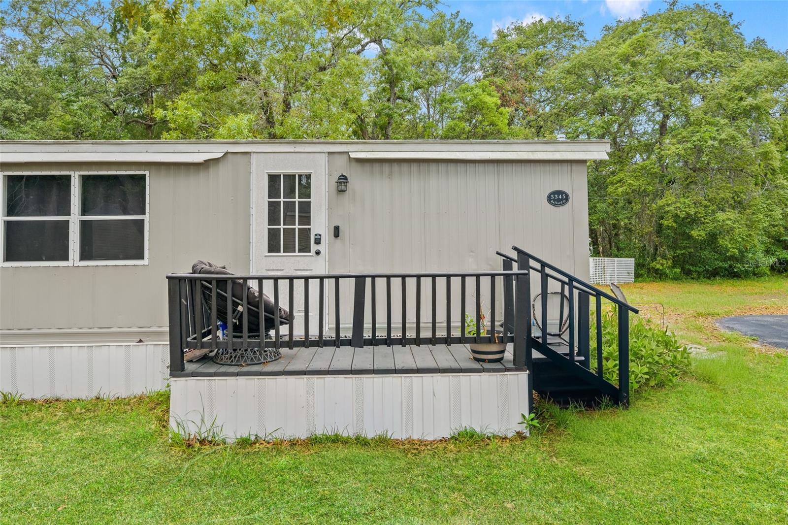 Image 41 of 51 For 3345 Ballard Street