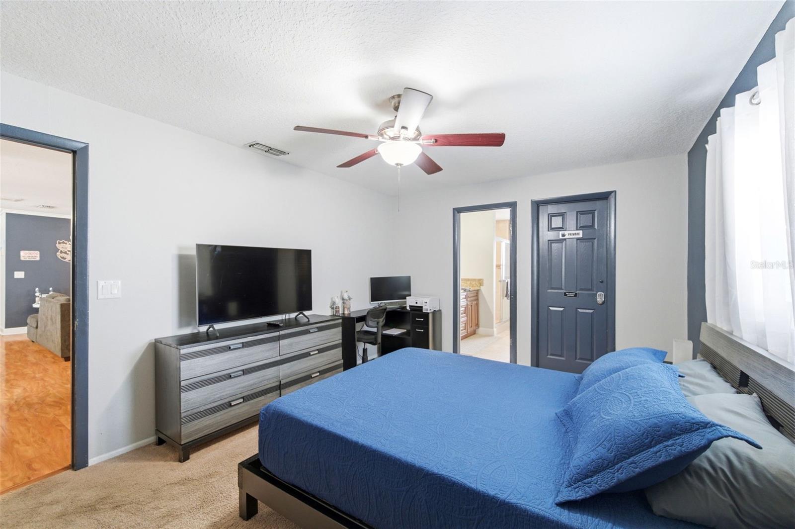 Image 26 of 71 For 2816 Rustic Oaks Drive