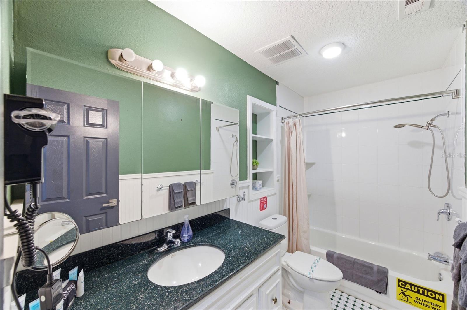 Image 40 of 71 For 2816 Rustic Oaks Drive