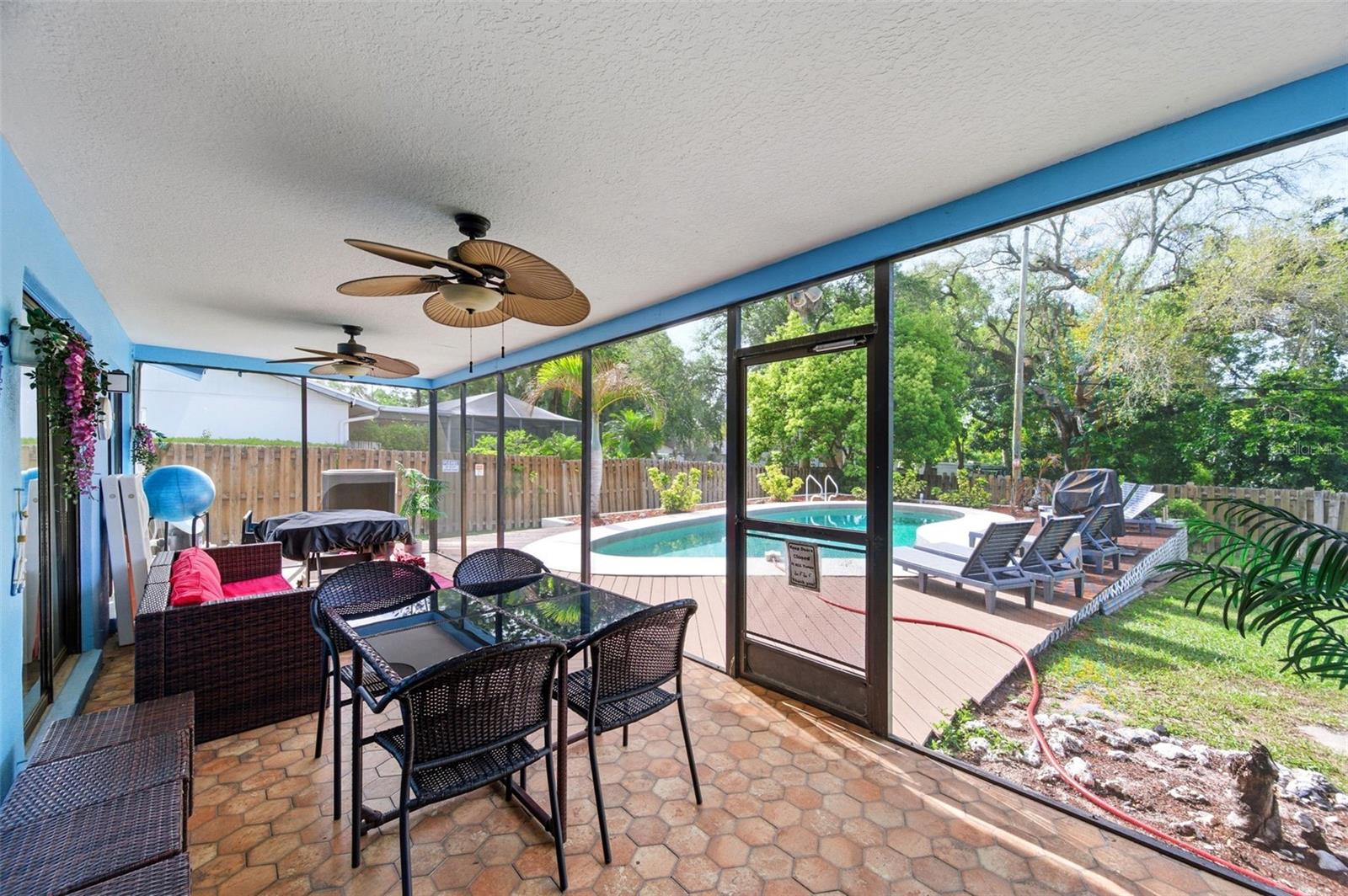 Image 42 of 71 For 2816 Rustic Oaks Drive