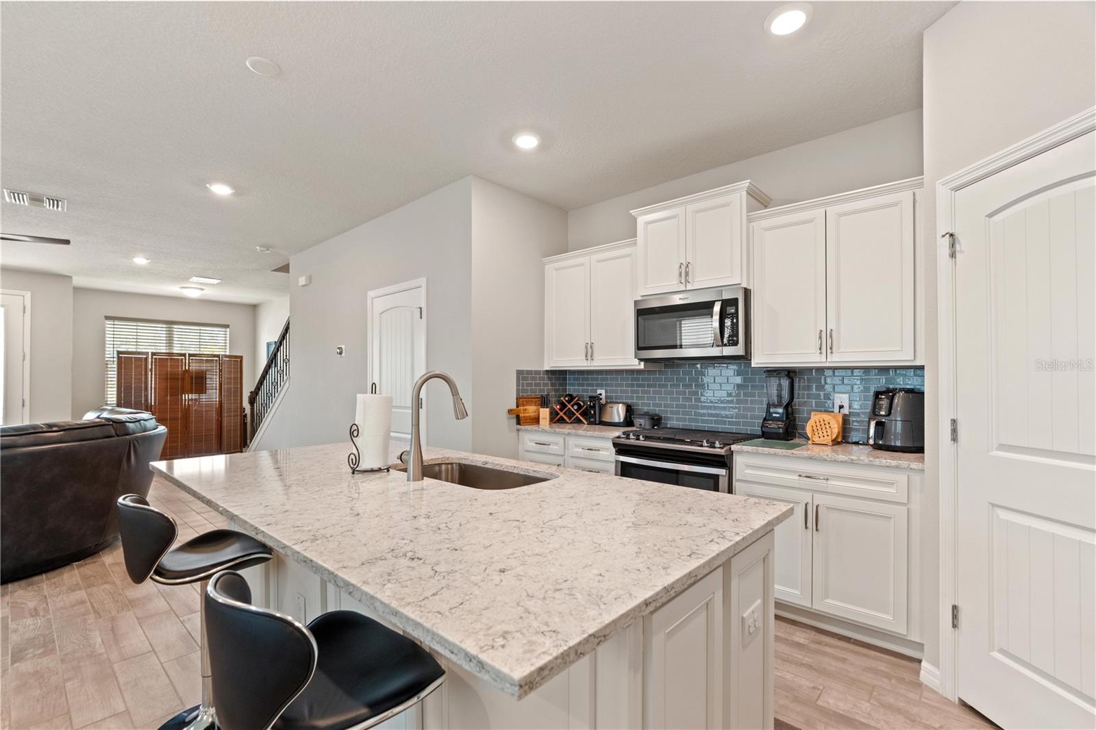 Image 17 of 52 For 11874 Blamey Trail