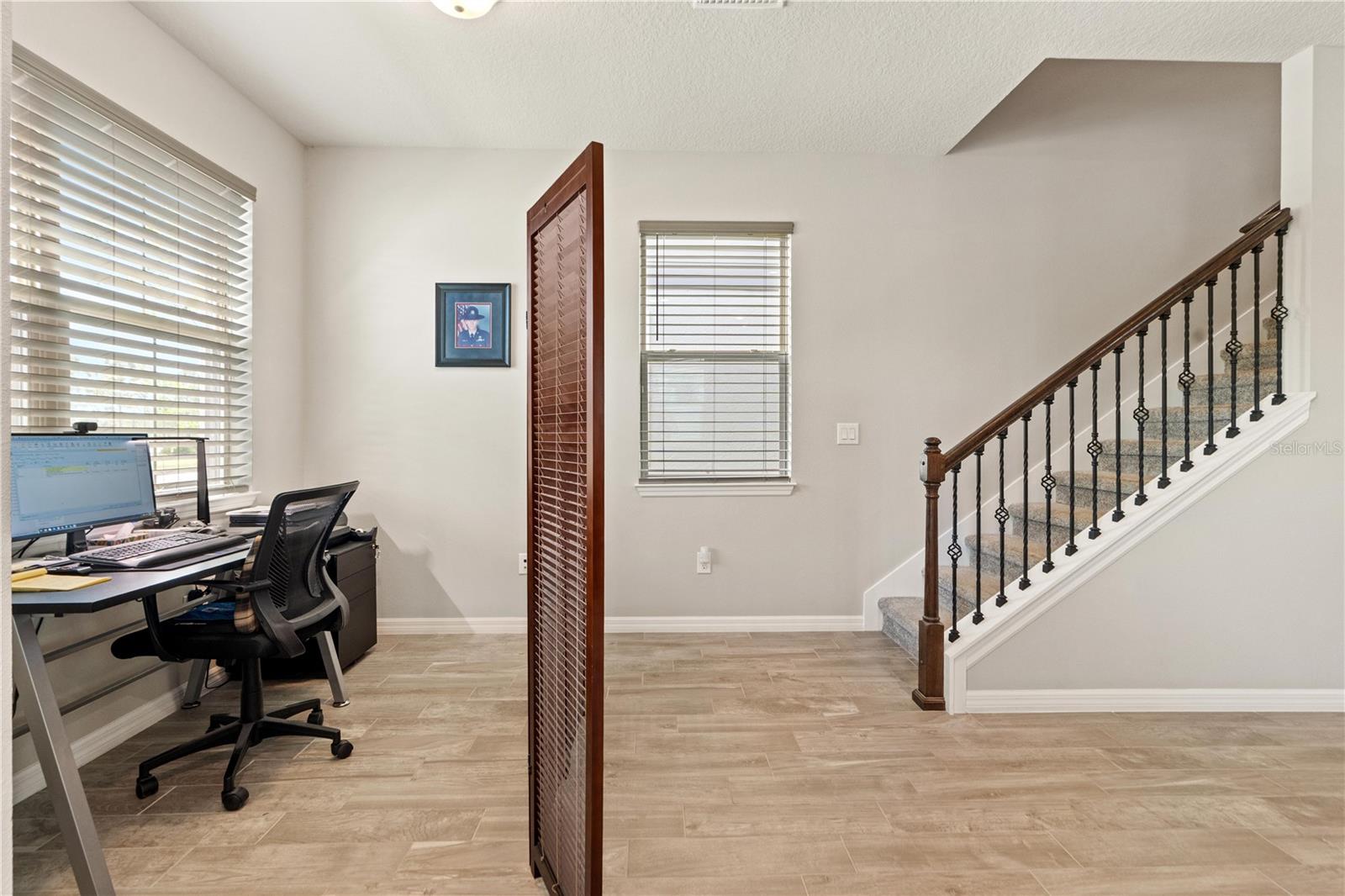 Image 21 of 52 For 11874 Blamey Trail