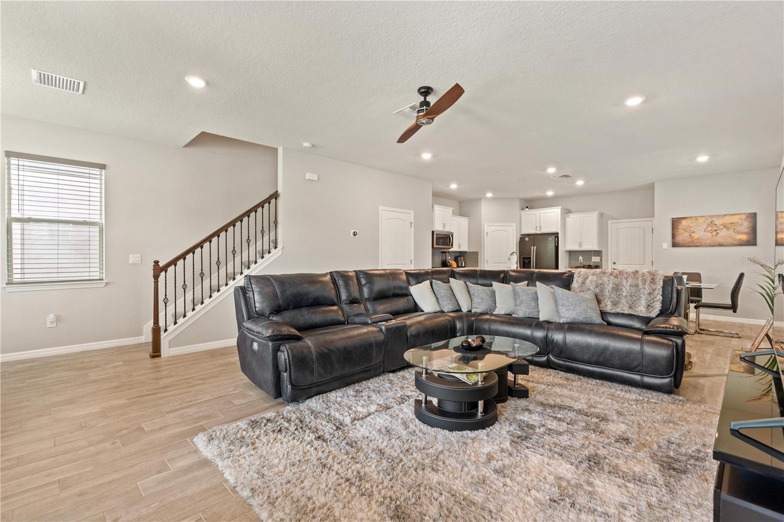 Image 9 of 52 For 11874 Blamey Trail