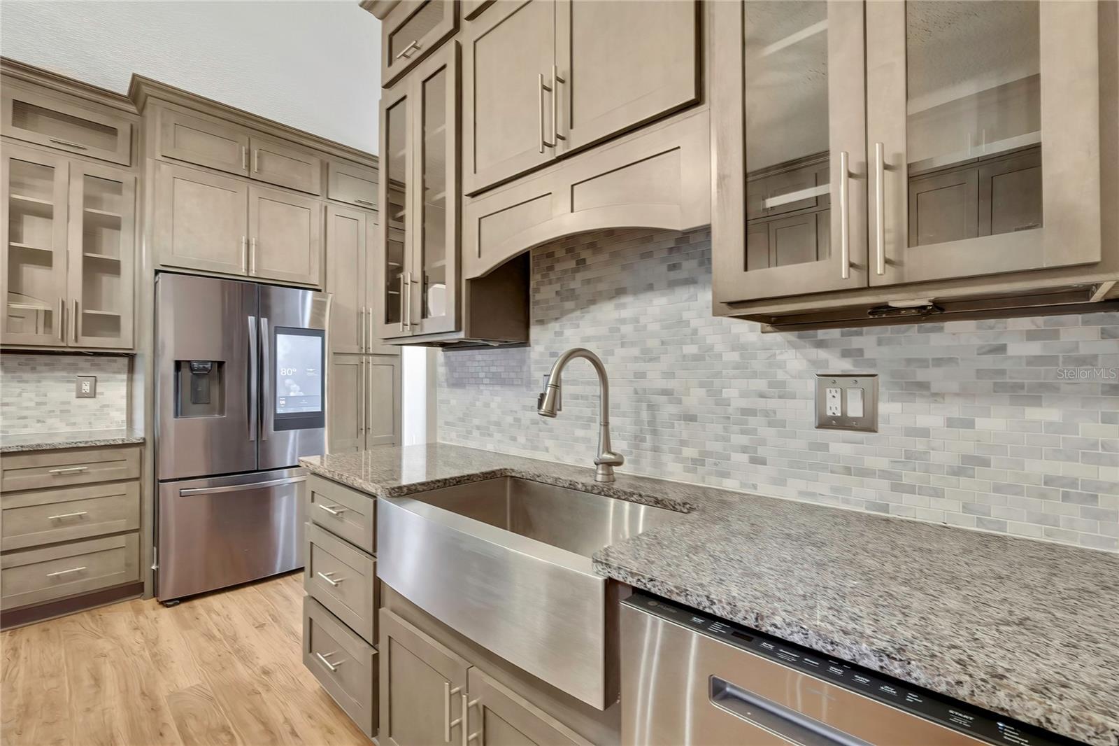 Listing photo id 29 for 2 Woodlee Court S