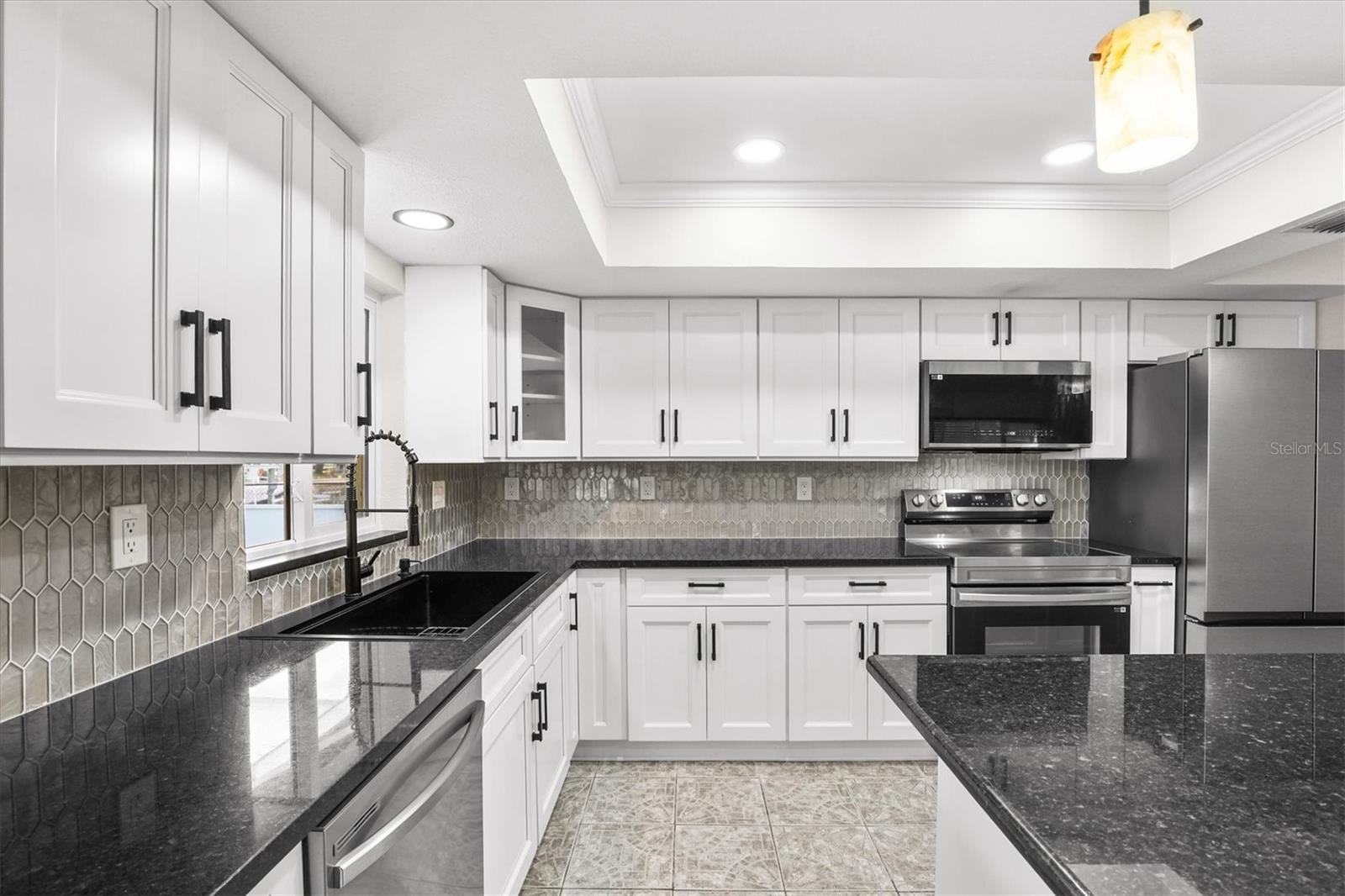 Image 30 of 72 For 7239 Southwind Drive