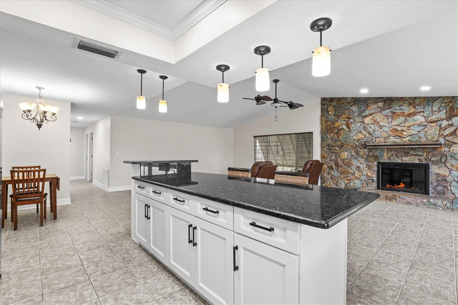 Image 33 of 72 For 7239 Southwind Drive