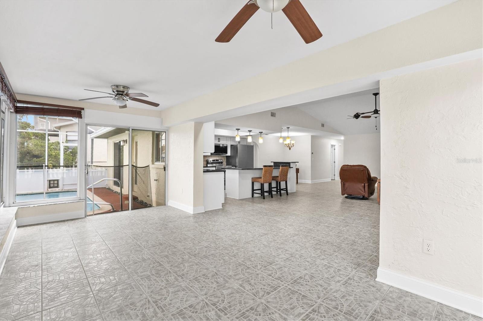 Image 34 of 72 For 7239 Southwind Drive