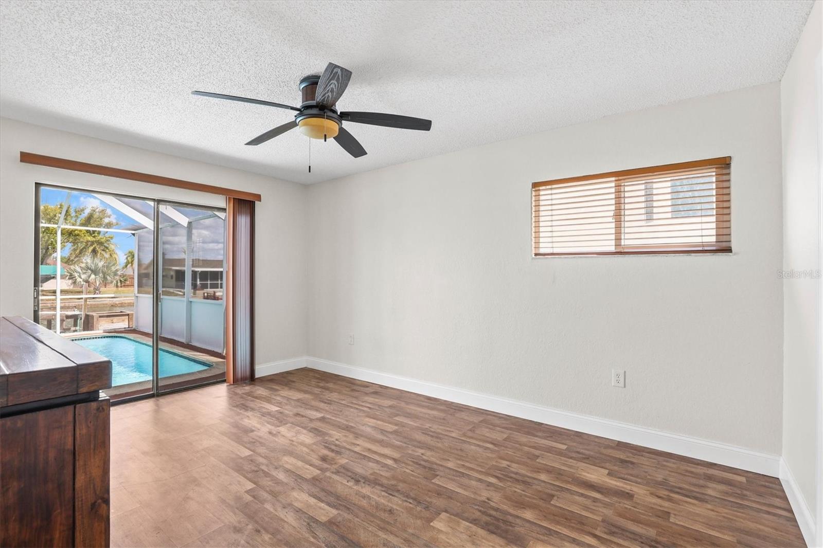 Image 37 of 72 For 7239 Southwind Drive