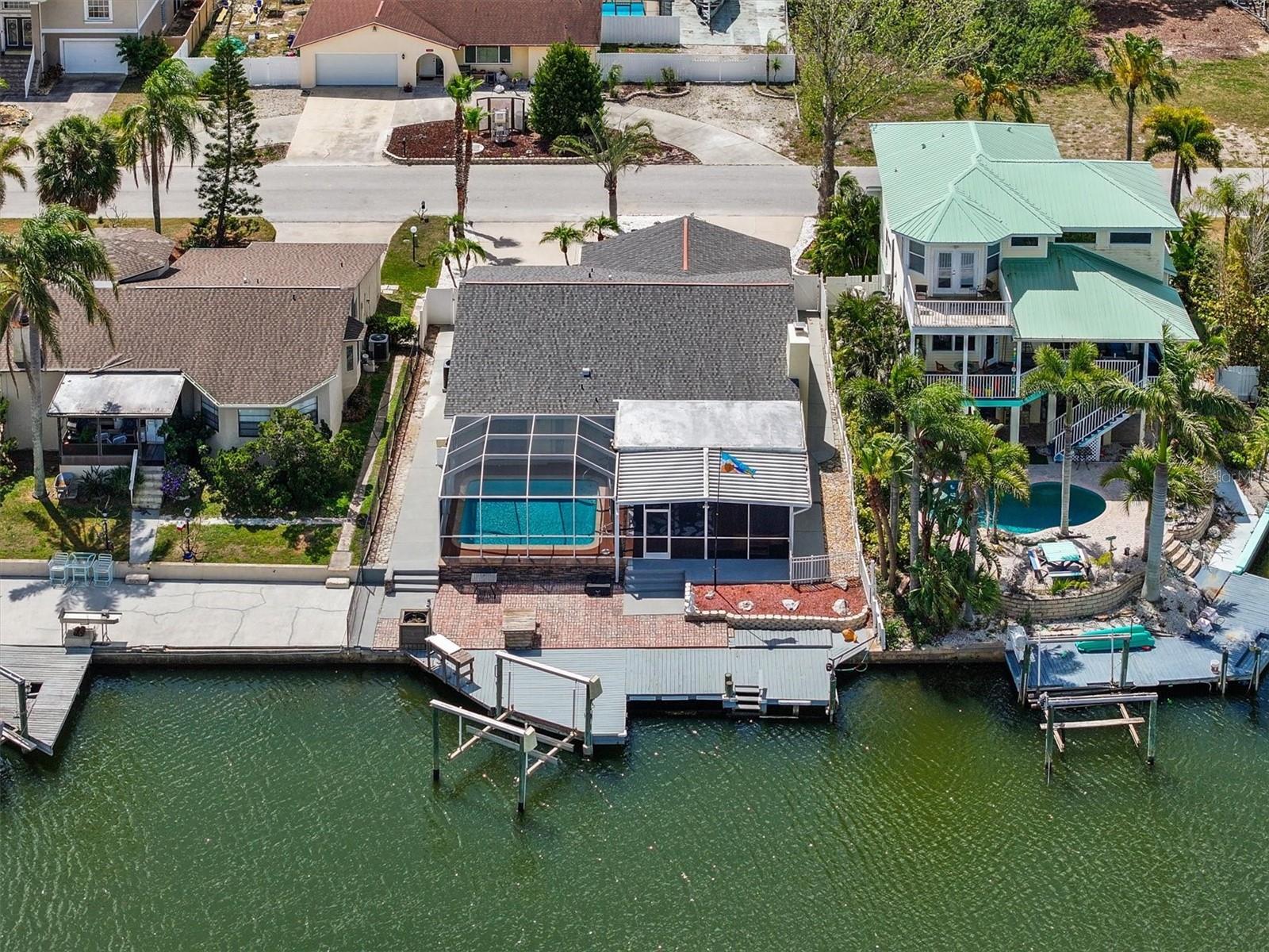 Image 8 of 72 For 7239 Southwind Drive