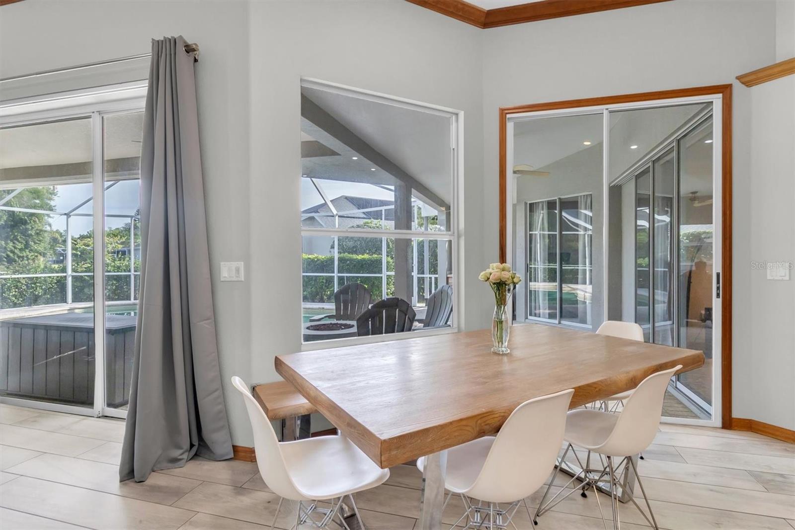 Image 12 of 60 For 1050 Maravista Drive