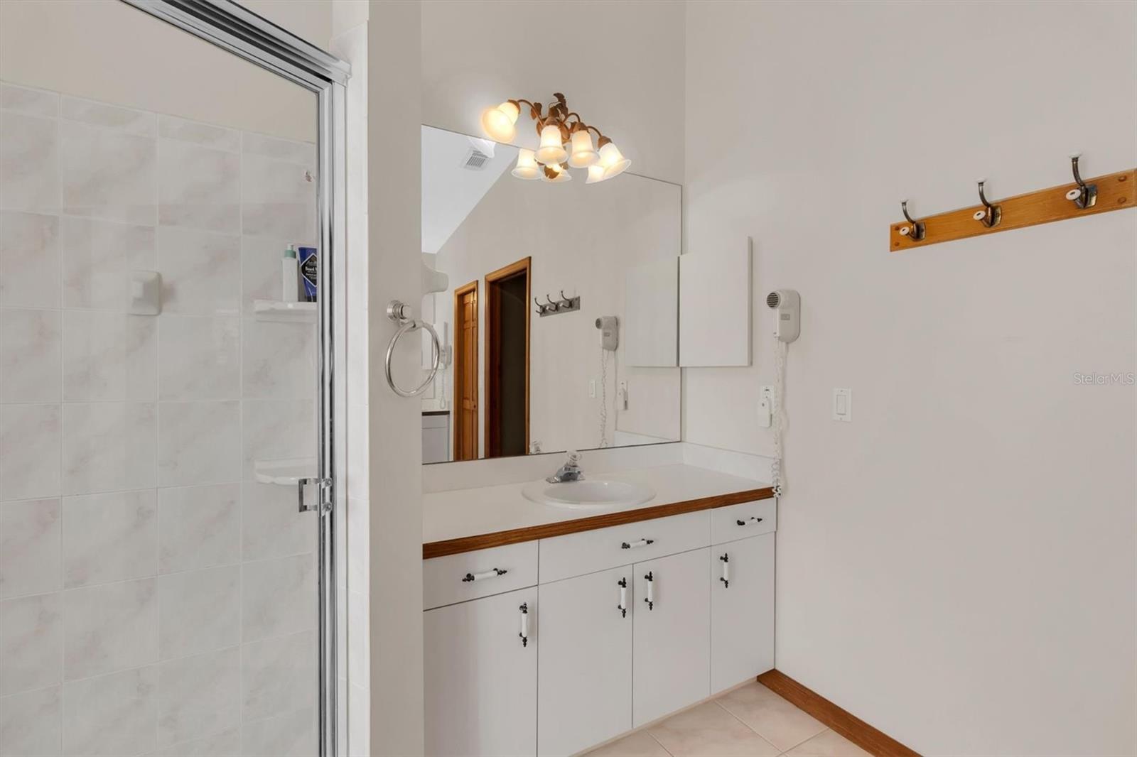 Image 21 of 60 For 1050 Maravista Drive