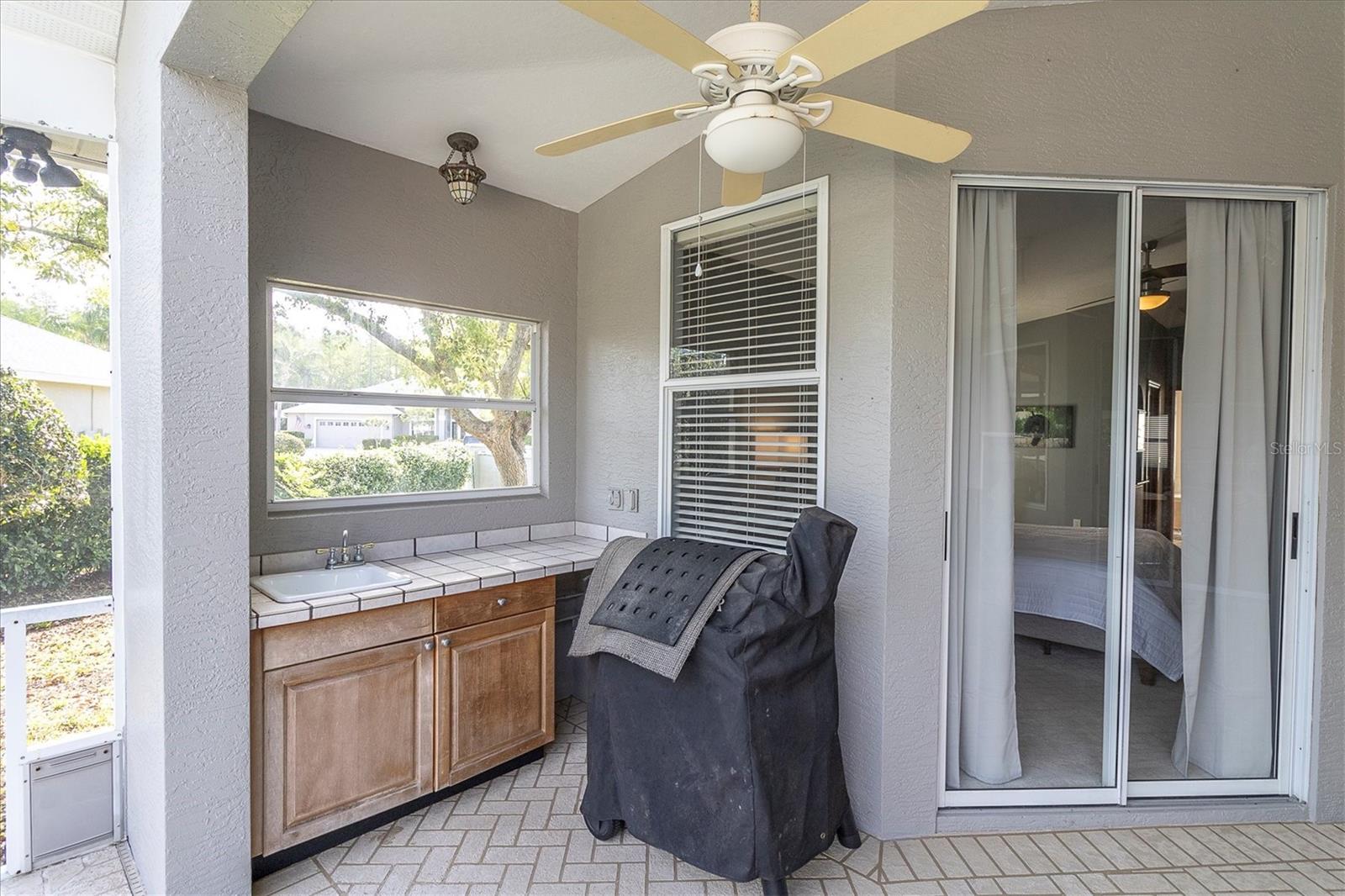 Image 35 of 60 For 1050 Maravista Drive