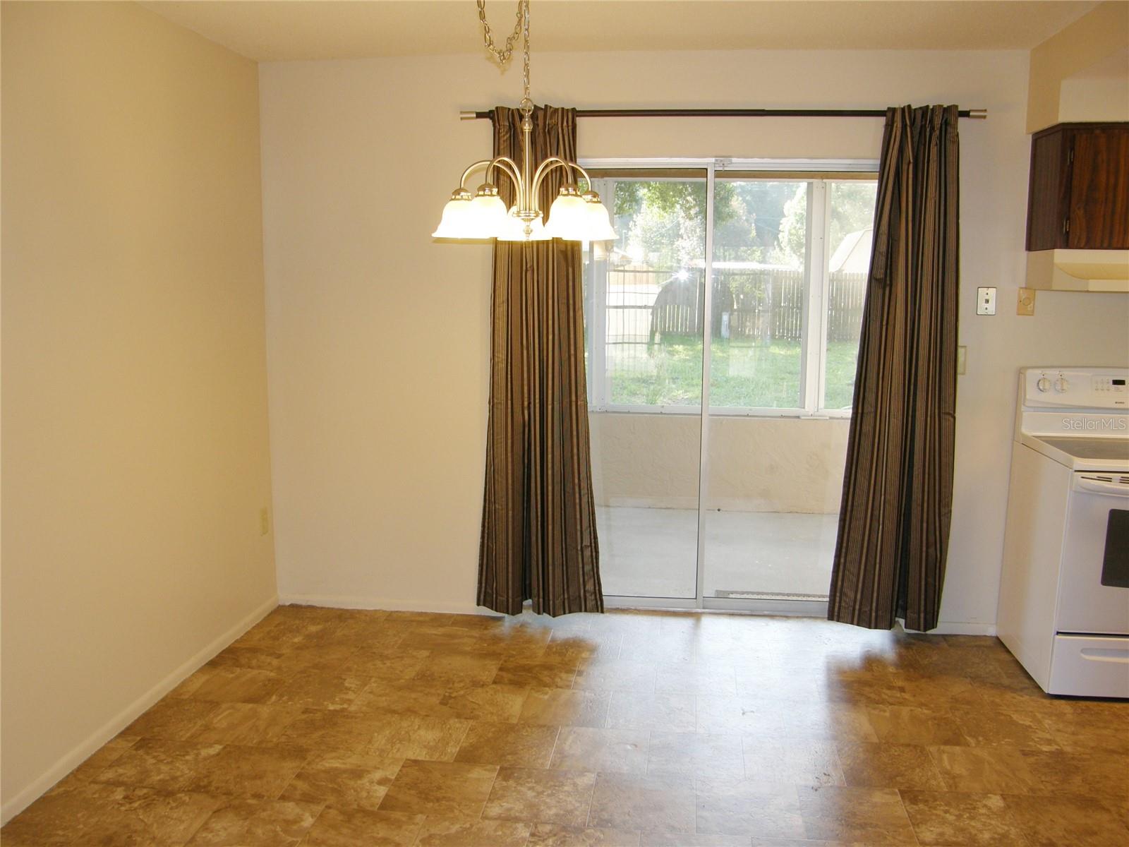 Image 7 of 21 For 2480 Anchor Avenue