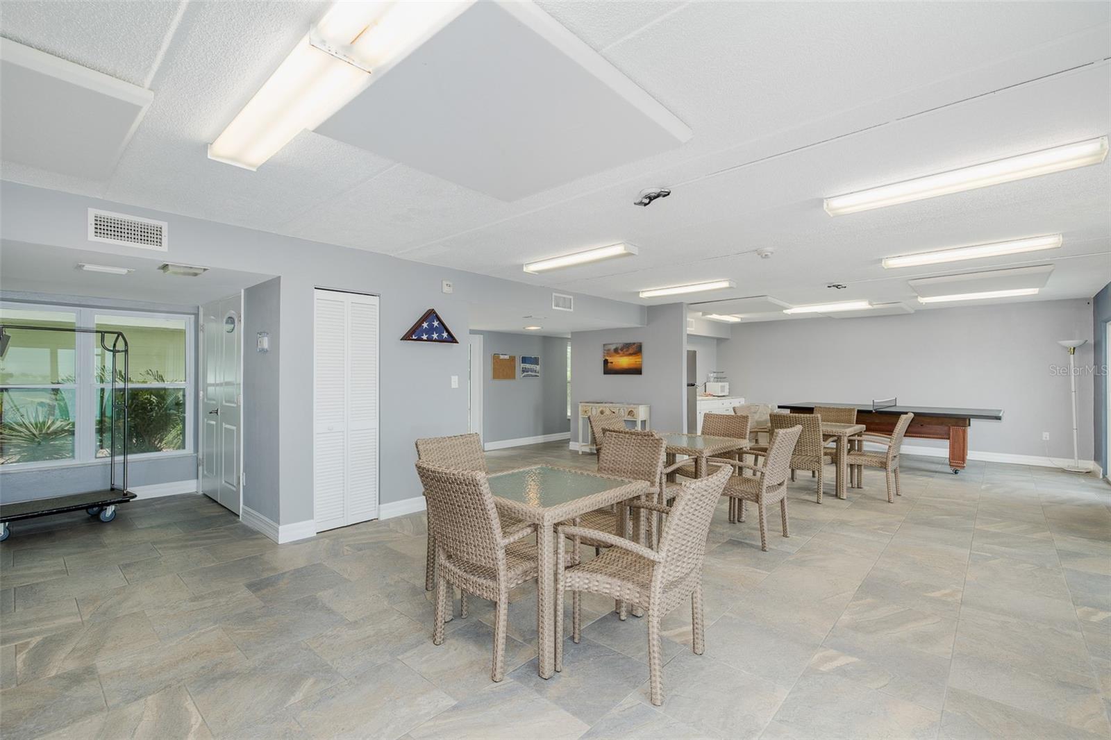 Image 58 of 71 For 464 Paula Drive 106