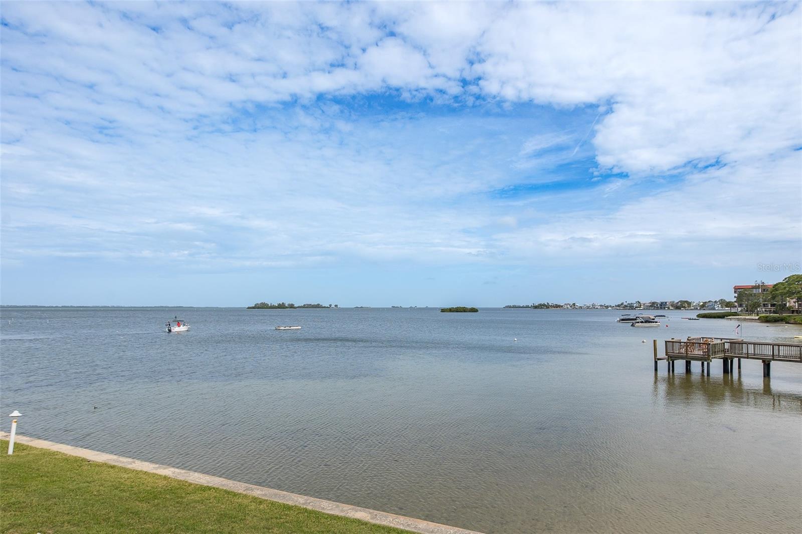 Image 60 of 71 For 464 Paula Drive 106