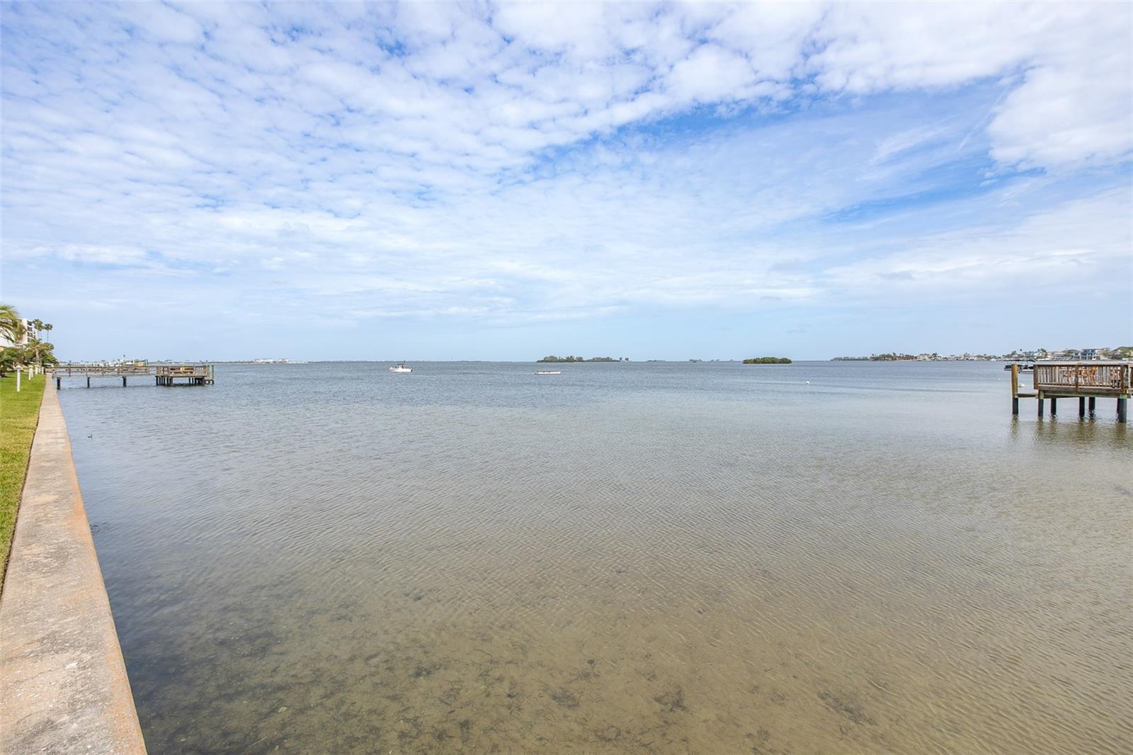 Image 61 of 71 For 464 Paula Drive 106