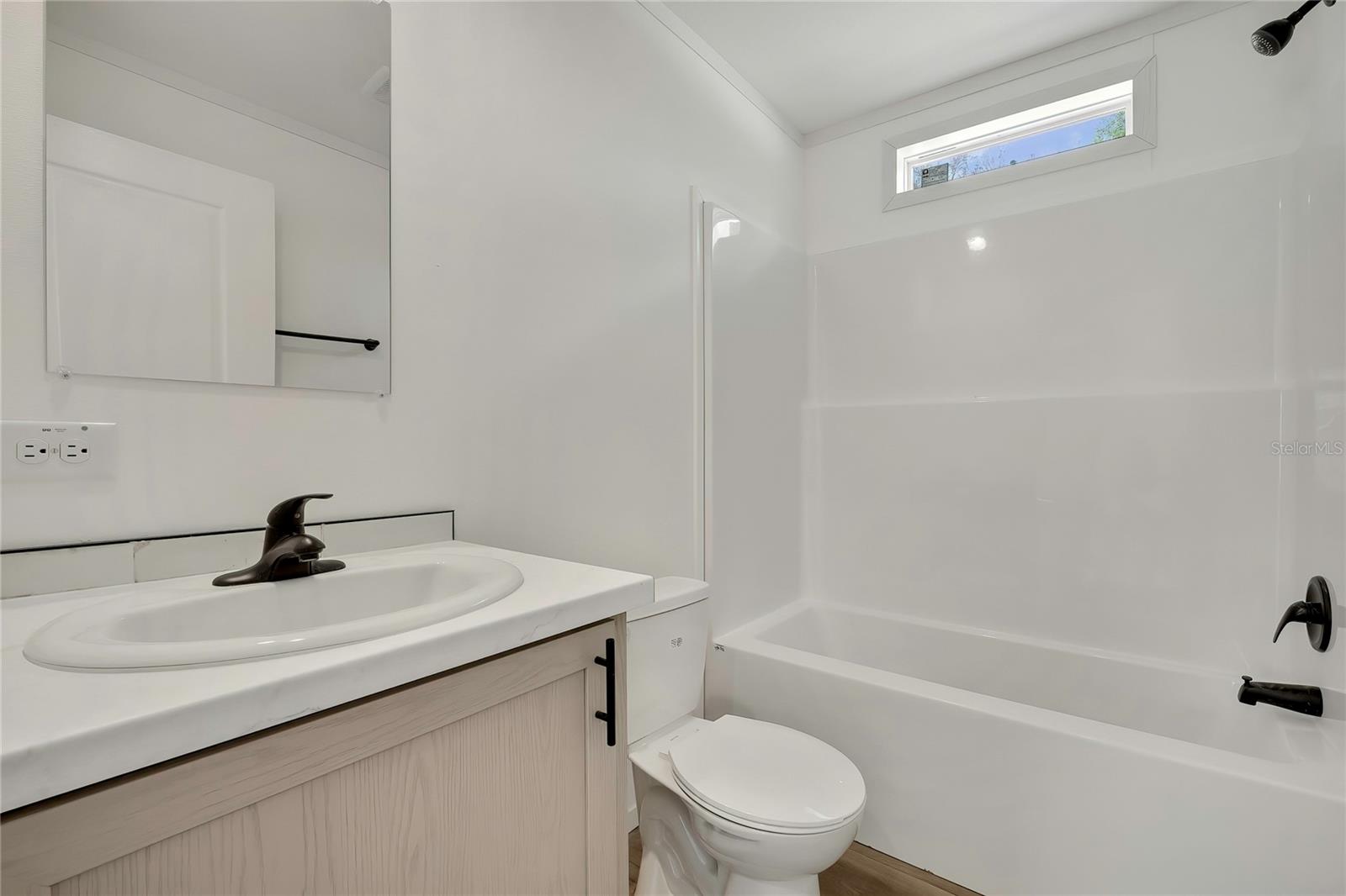 Image 20 of 24 For 5342 Isabel Terrace