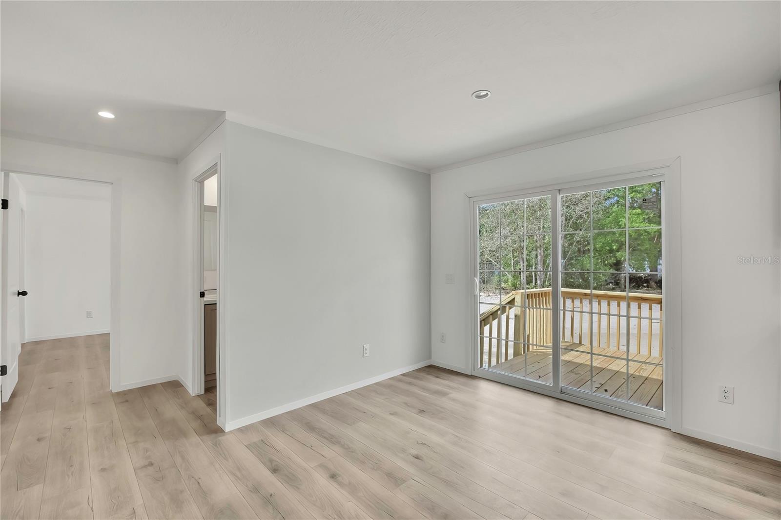 Image 9 of 24 For 5342 Isabel Terrace