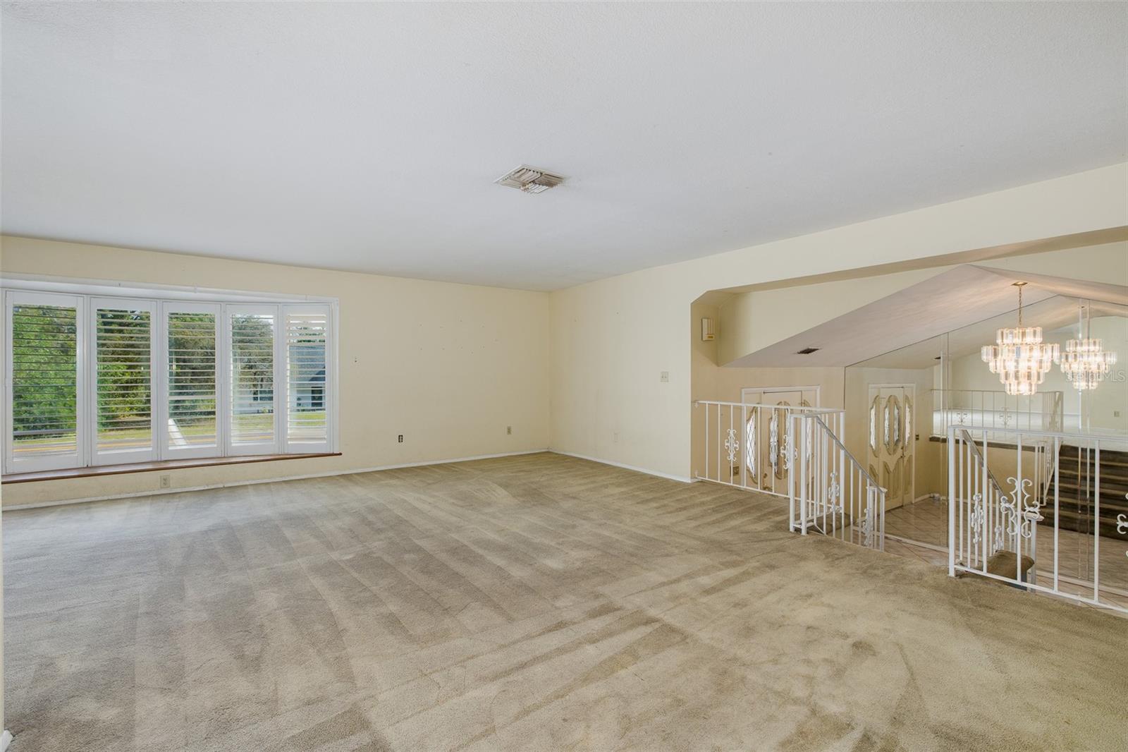 Image 27 of 77 For 9947 Grove Drive