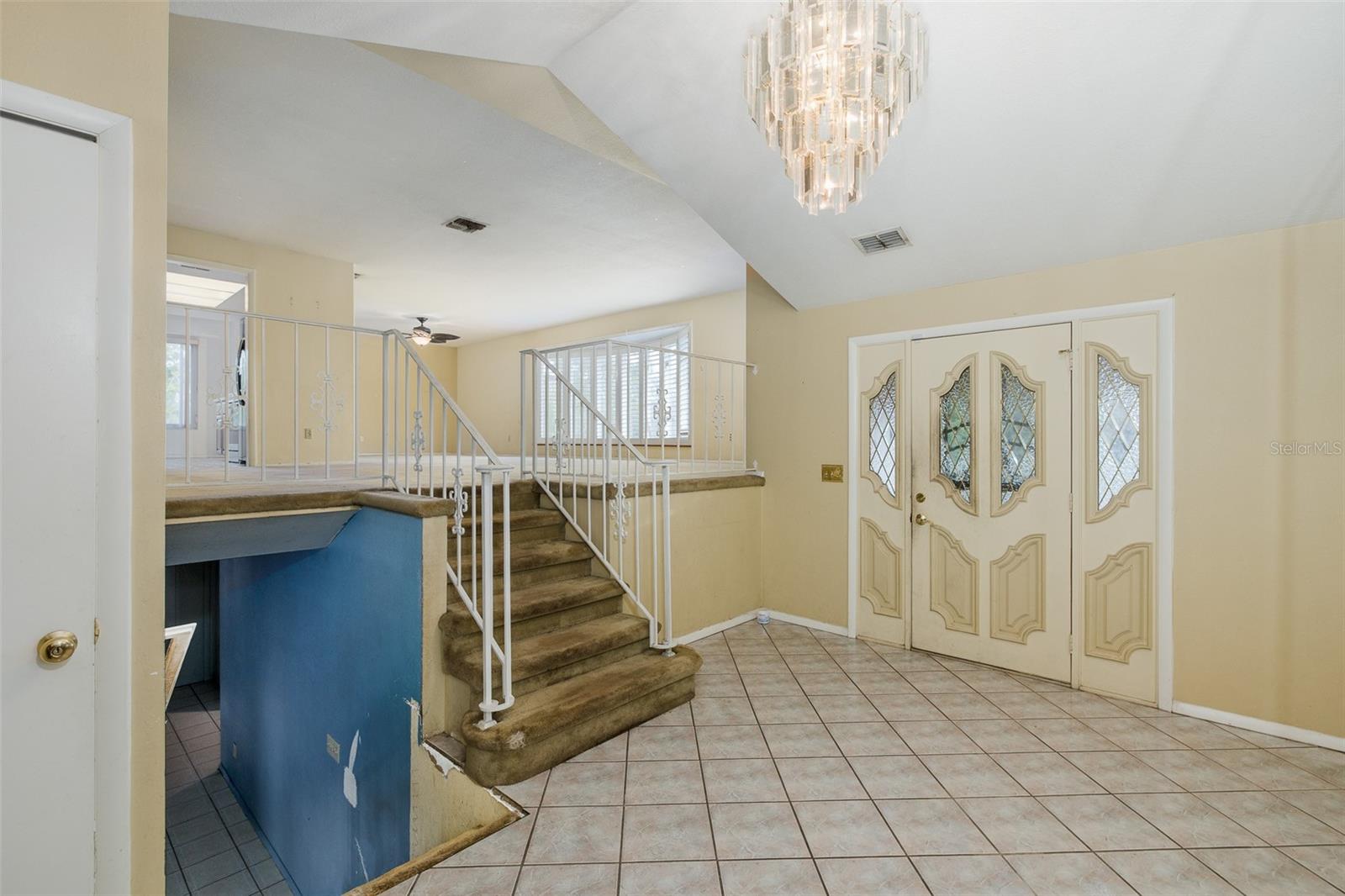 Image 29 of 77 For 9947 Grove Drive